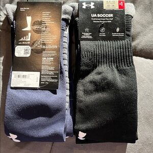 Under Armour Men's 1 Black and 1 Navy soccer Socks